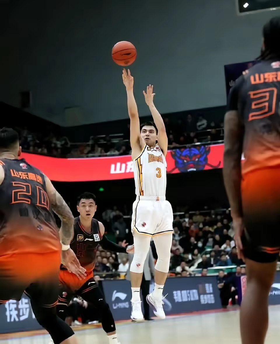 包含山东男篮迎意甲关键赛，赛前绝杀压哨，值得警惕，训练强度显著提升的词条pg游戏